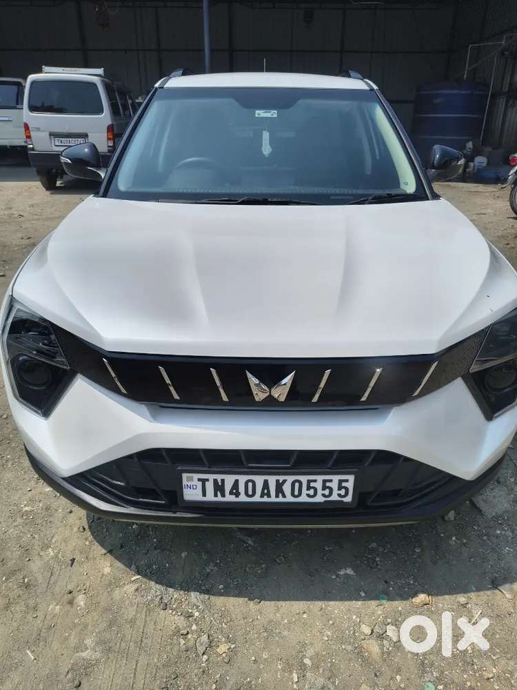 Mahindra Xuv 3xo 2025 Petrol 4700 Km Driven