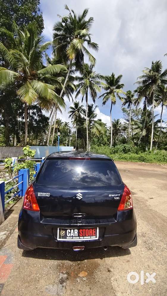 Maruti Suzuki Swift 1.3 Vxi, 2010, Petrol