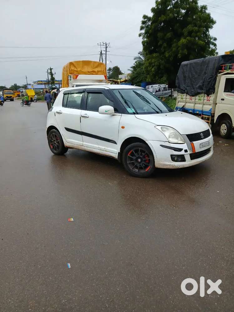 Maruti Suzuki Swift Vdi 2010