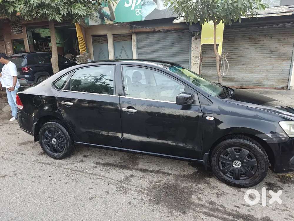 Volkswagen Vento 2011 Petrol Car