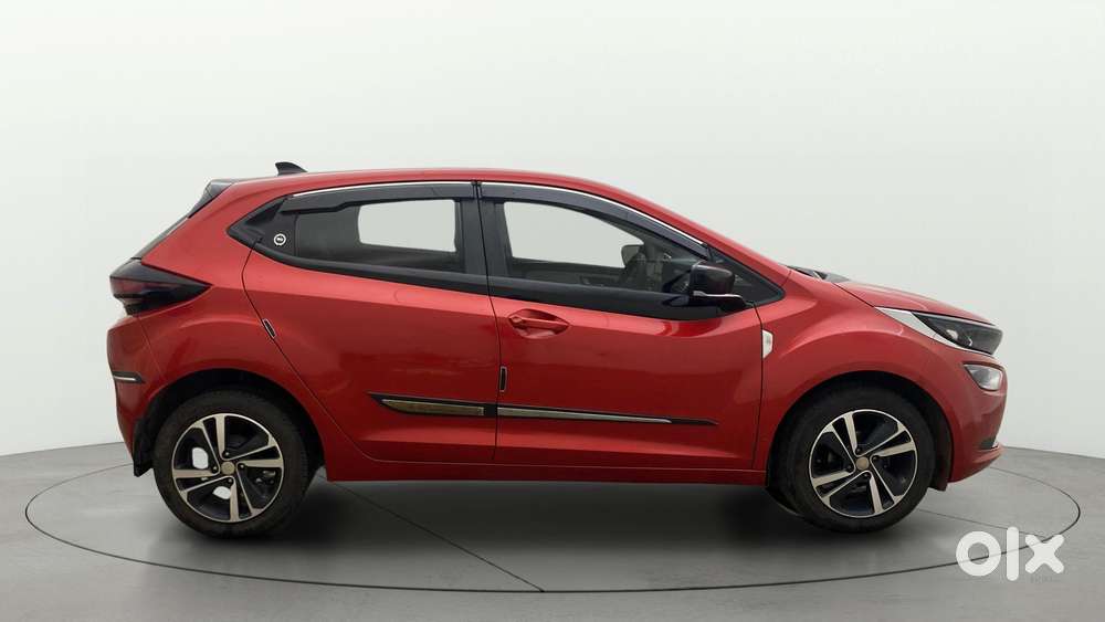 Tata Altroz Xz Plus (s), 2023, Petrol
