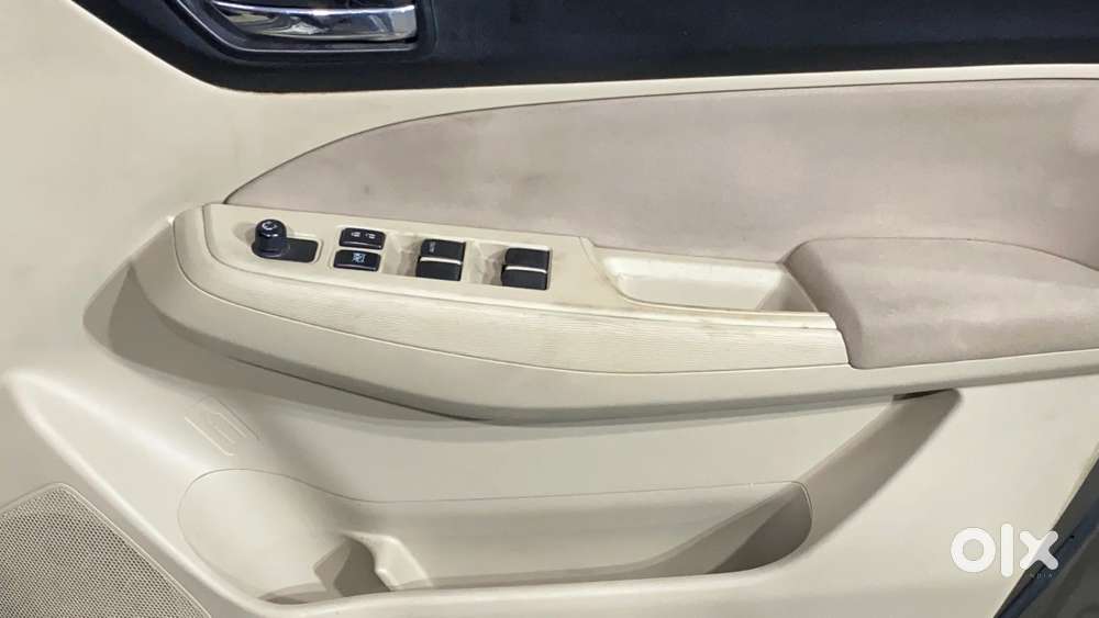 Maruti Suzuki Swift Dzire 1.2 Vxi Bsiv, 2018, Petrol