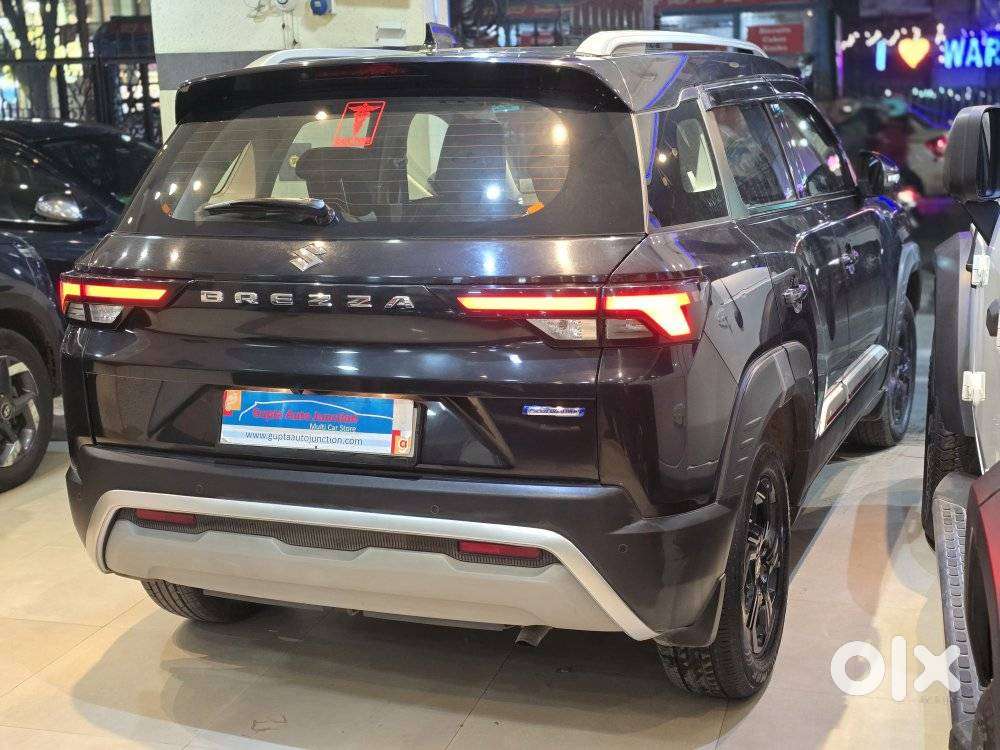 Maruti Suzuki Brezza 1.5 Zxi Smart Hybrid, 2025, Petrol