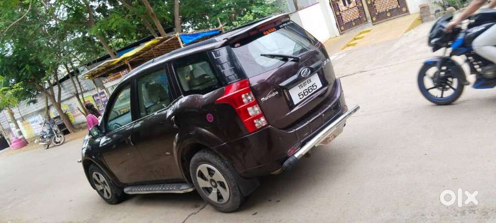 Xuv500 (w4) 2016 Model Full Insurance Available 1,30,000kms Driven