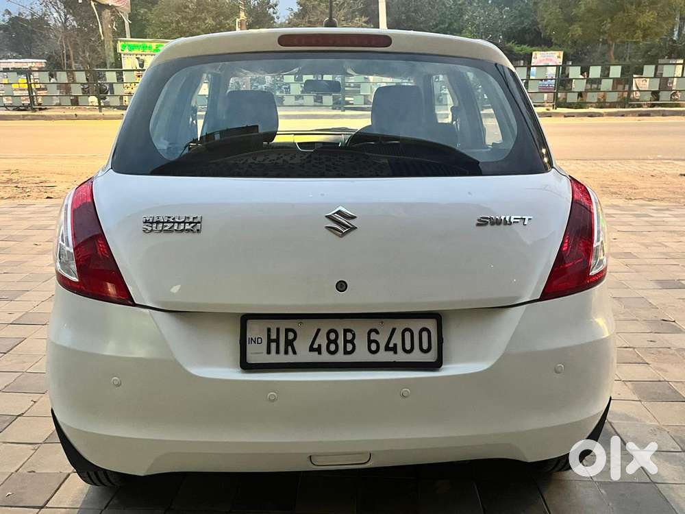 Maruti Suzuki Swift Lxi Optional-o, 2018, Petrol