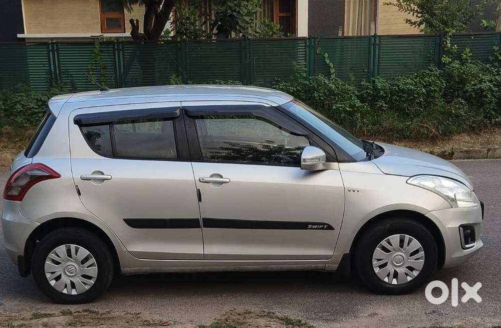 Maruti Suzuki Swift 1.2 Vxi (o), 2016, Petrol