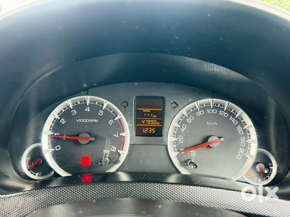 Maruti Suzuki Swift Vxi 1.2 Abs Bs-iv, 2013, Petrol