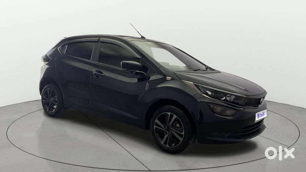 Tata Altroz 1.2 Xza Plus Dark Edition Dct, 2023, Petrol