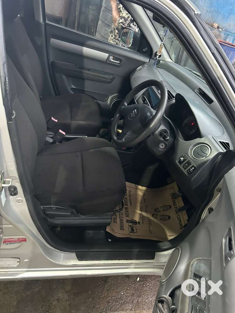 Maruti Suzuki Swift 2005 Petrol Well Maintained