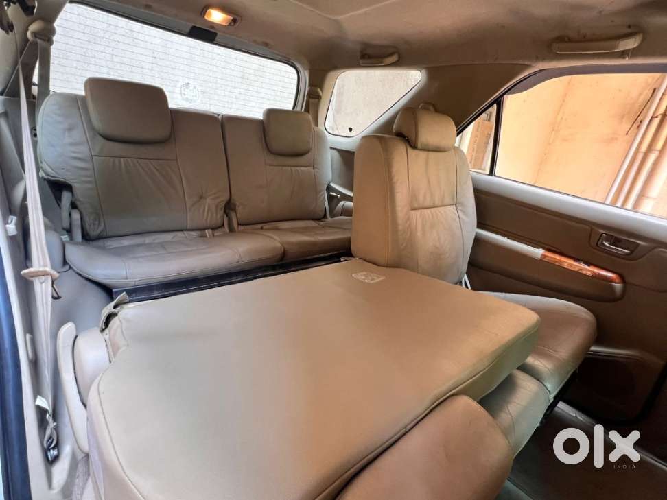 Toyota Fortuner 3.0 4x4 Manual, 2010, Diesel