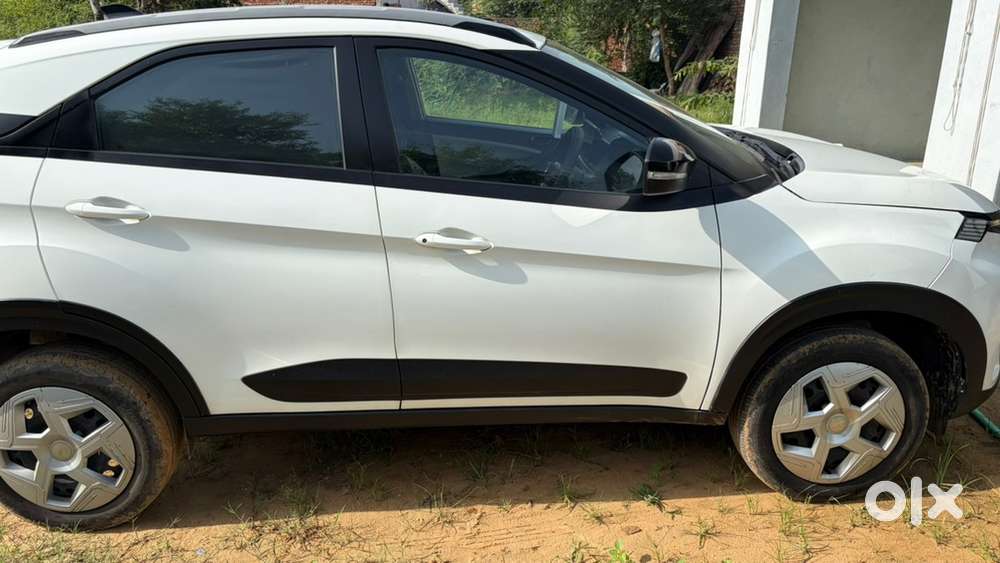 2025 Tata Pure Plus Manual Petrol Car