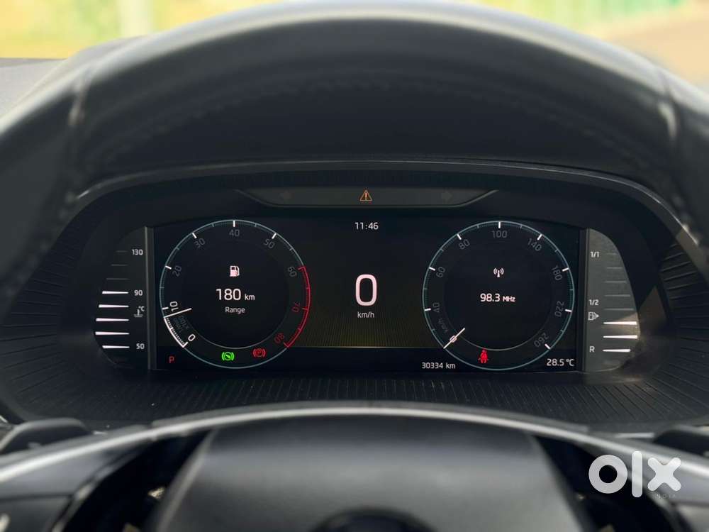 Skoda Octavia 2.0 L K Tsi At, 2022, Petrol