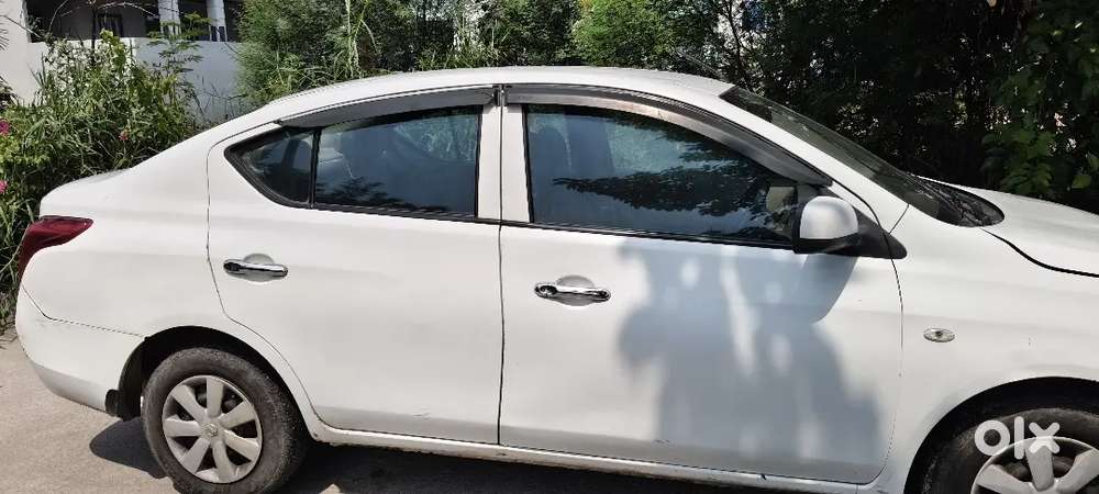 Nissan Sunny 2012 Diesel 192000 Km Driven