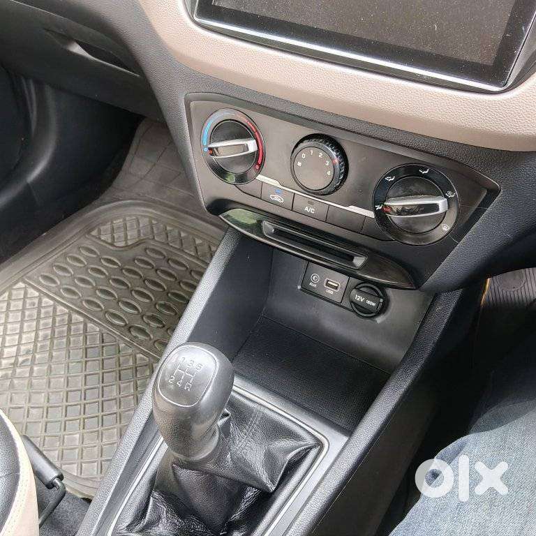 Hyundai I20 Sportz 1.2 Bs-iv, 2018, Cng & Hybrids