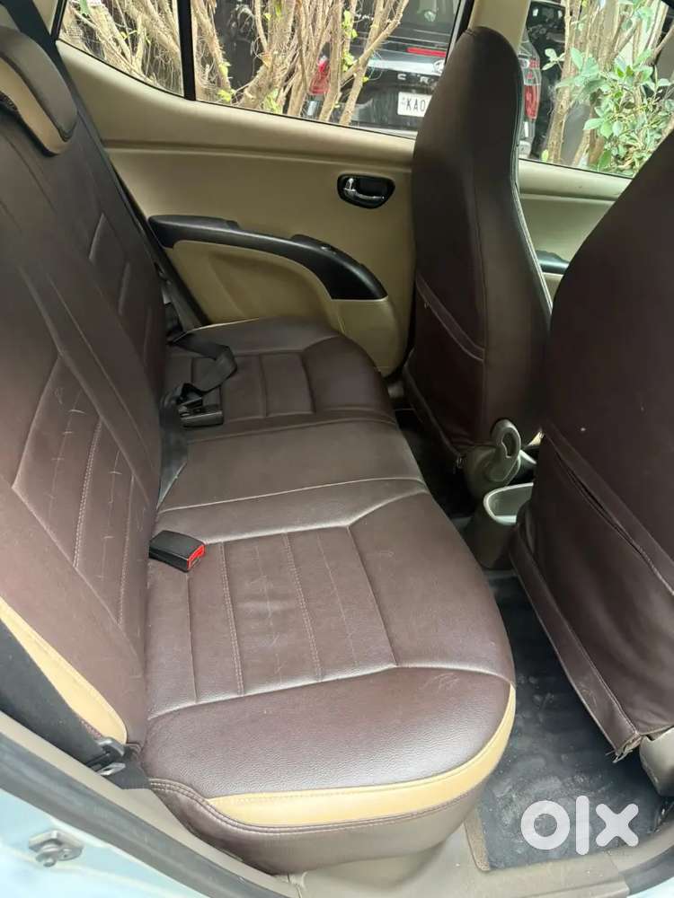 Hyundai I10 Sportz 2012
