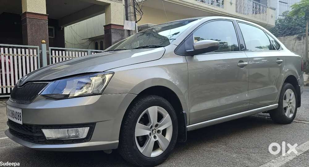 Skoda Rapid 2017 Petrol Well Maintained
.