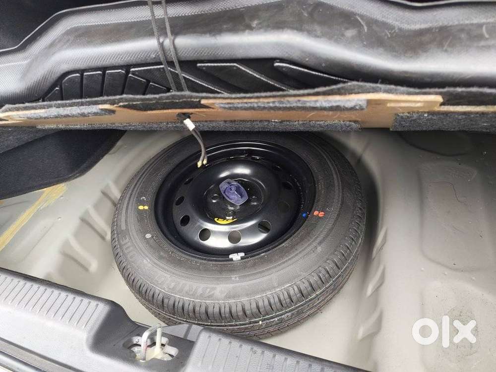 Maruti Suzuki Dzire 1.2 Zxi, 2023, Petrol