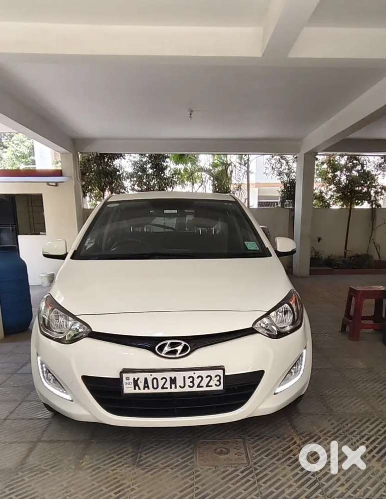 Hyundai I20 - 2014 - Petrol 5200 Km Driven