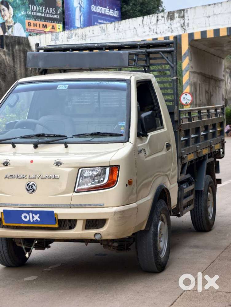 Ashok Leyland Stile, 2025, Petrol