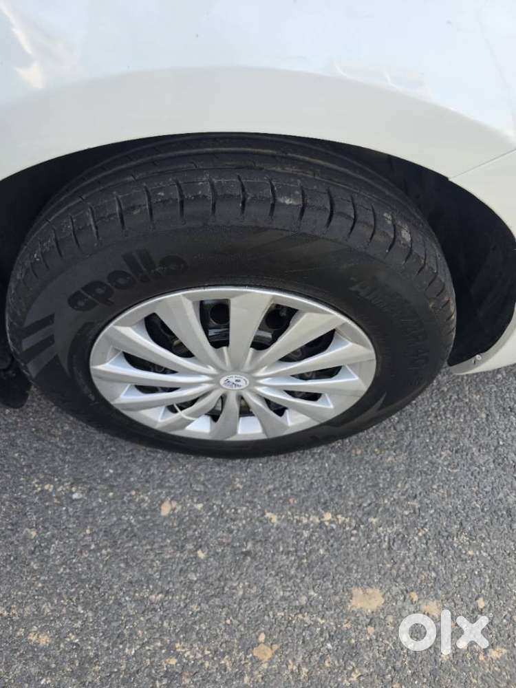 Maruti Suzuki Swift Dzire 1.2 Vxi Bsiv, 2012, Petrol