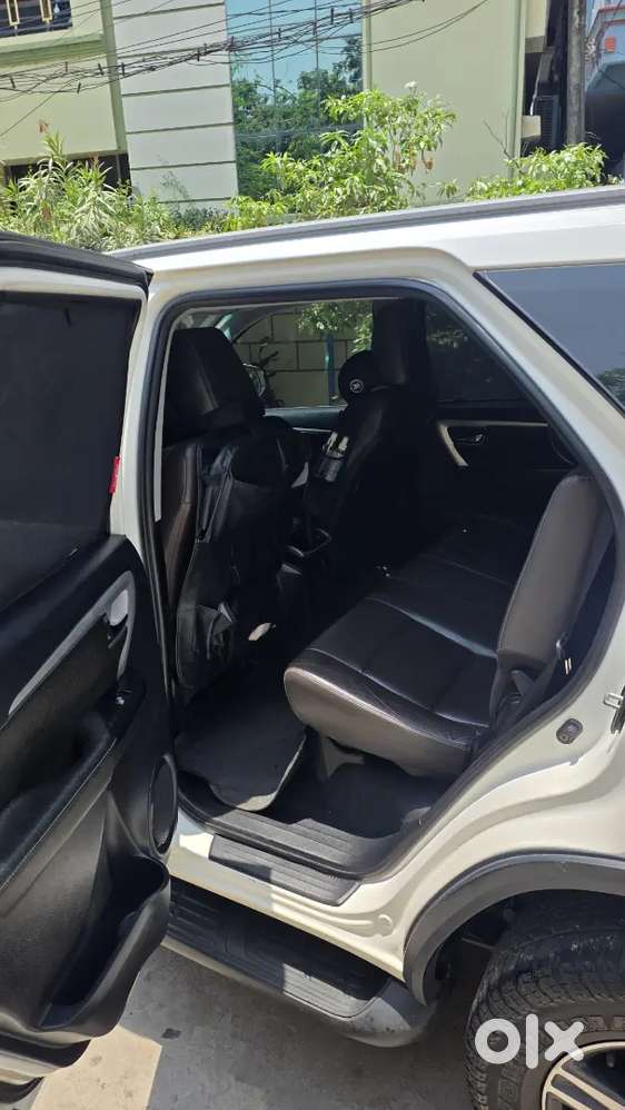 Toyota Fortuner 2018 Diesel 151000 Km Driven
