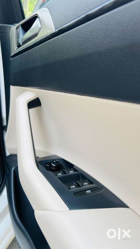 Volkswagen Virtus 1.0 Topline Tsi At, 2022, Petrol