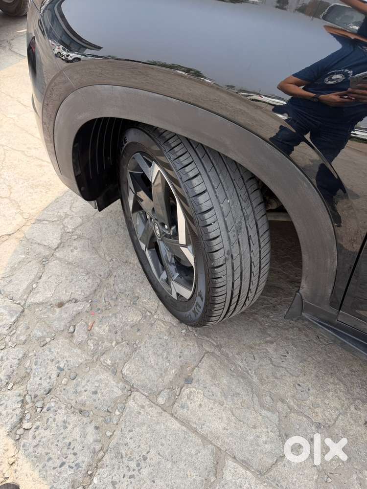 Hyundai Alcazar 2021 Signature (o) Diesel Automatic