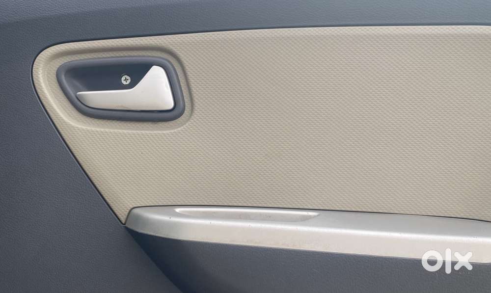 Maruti Suzuki Alto K10 Vxi, 2015, Petrol