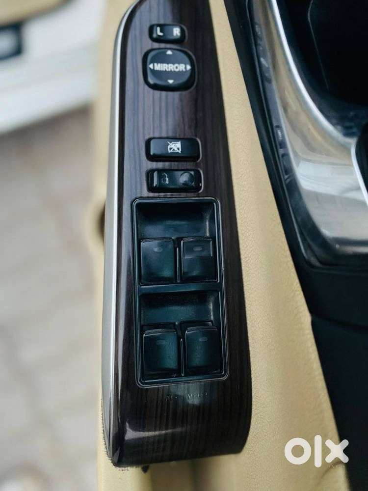 Toyota Camry Hybrid 2.5, 2015, Petrol