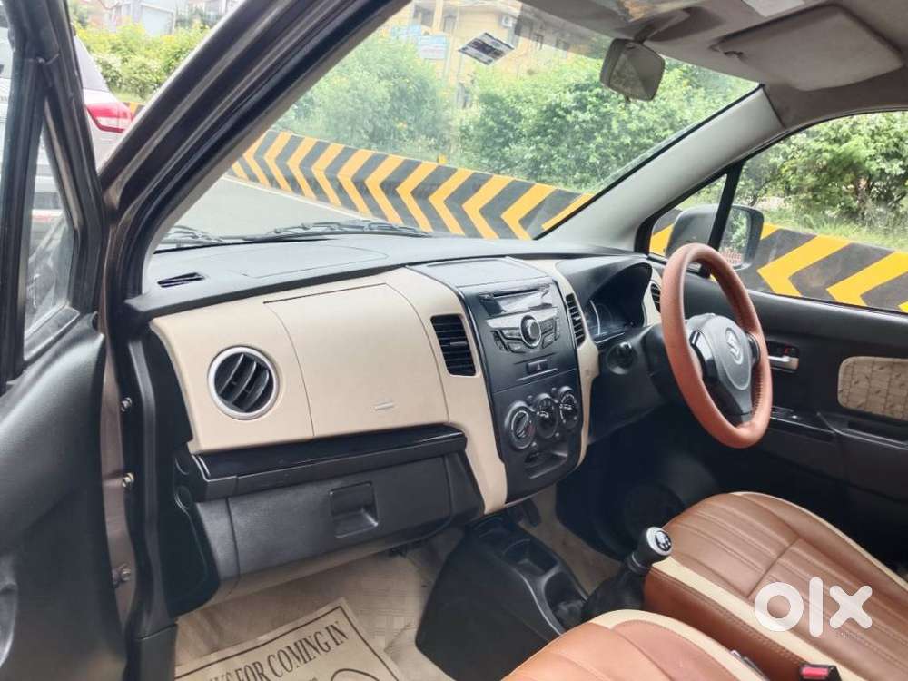Maruti Suzuki Wagon R Vxi, 2017, Petrol