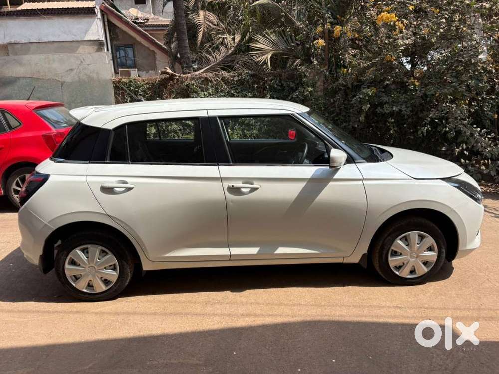 Maruti Suzuki Swift Vxi Optional, 2024, Petrol