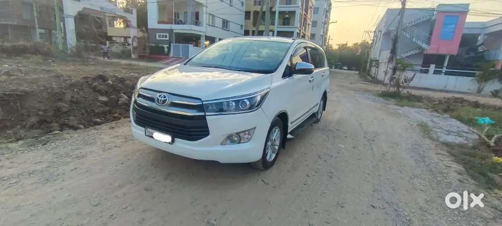 Toyota Innova Crysta 2018 Diesel 152000 Km Driven