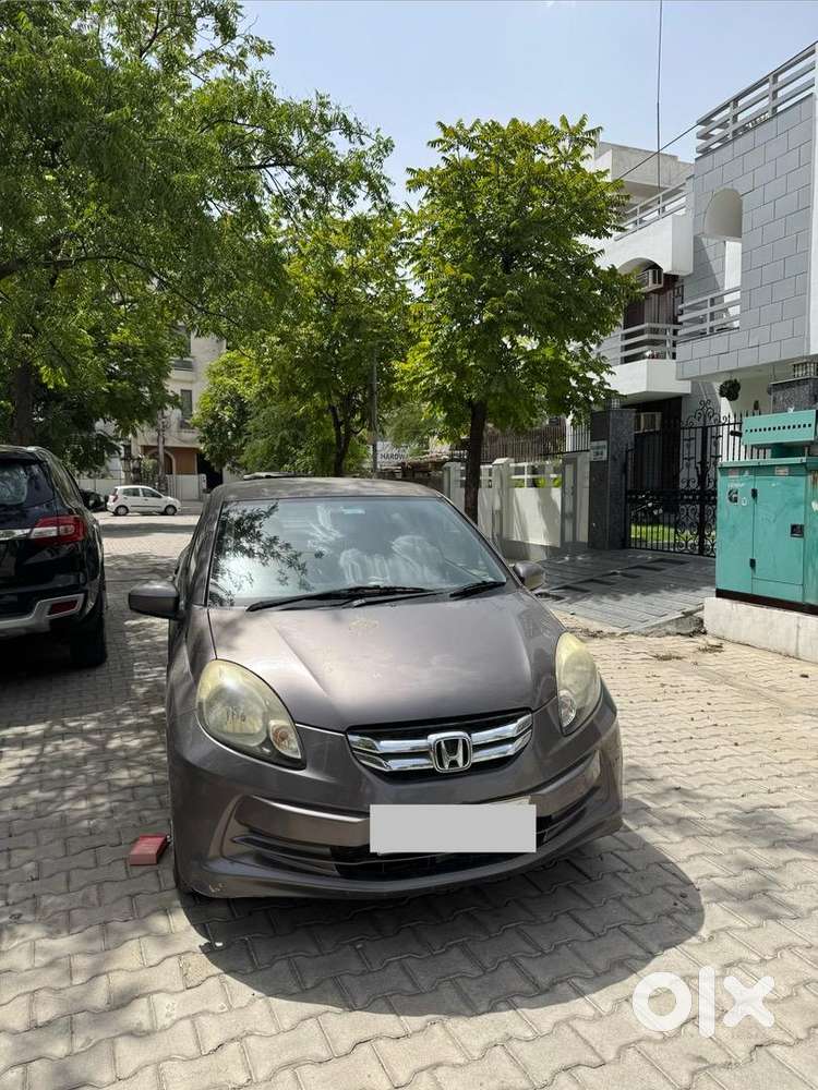 Honda Amaze Very Well Maintained Car