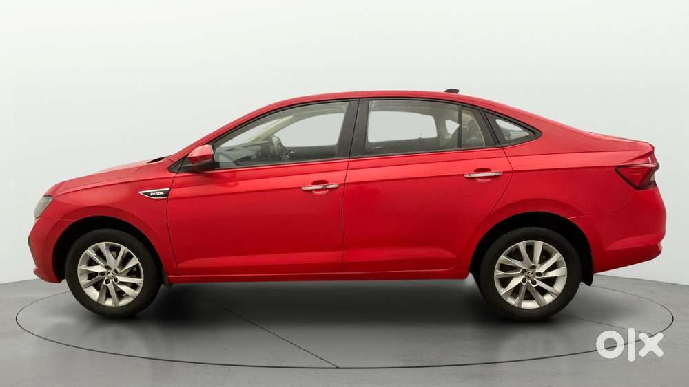 Skoda Slavia 1.0 Ambition Tsi At, 2022, Petrol