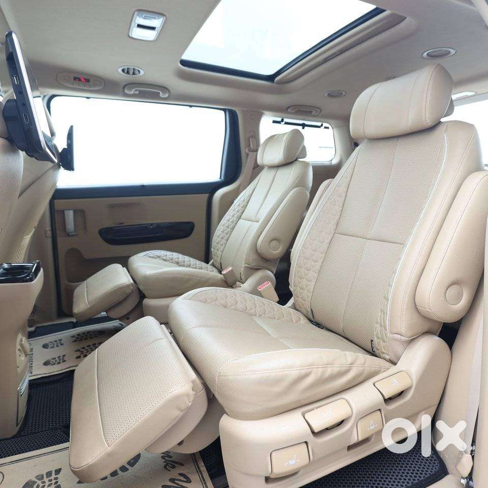 Kia Carnival Limousine Plus 7 Str, 2022, Diesel