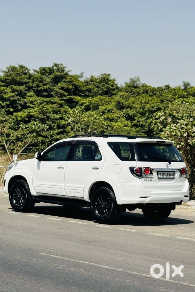 Toyota Fortuner 4x2 At 2.8 Diesel, 2015, Diesel