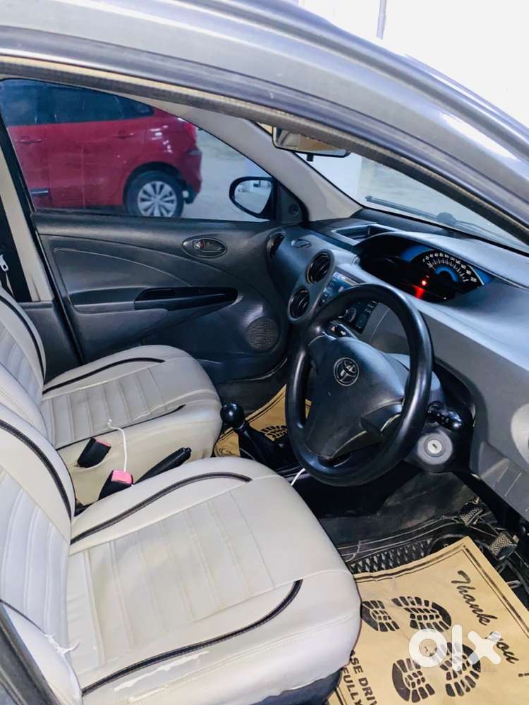 Toyota Etios Liva 2014 Petrol 68277 Km Driven