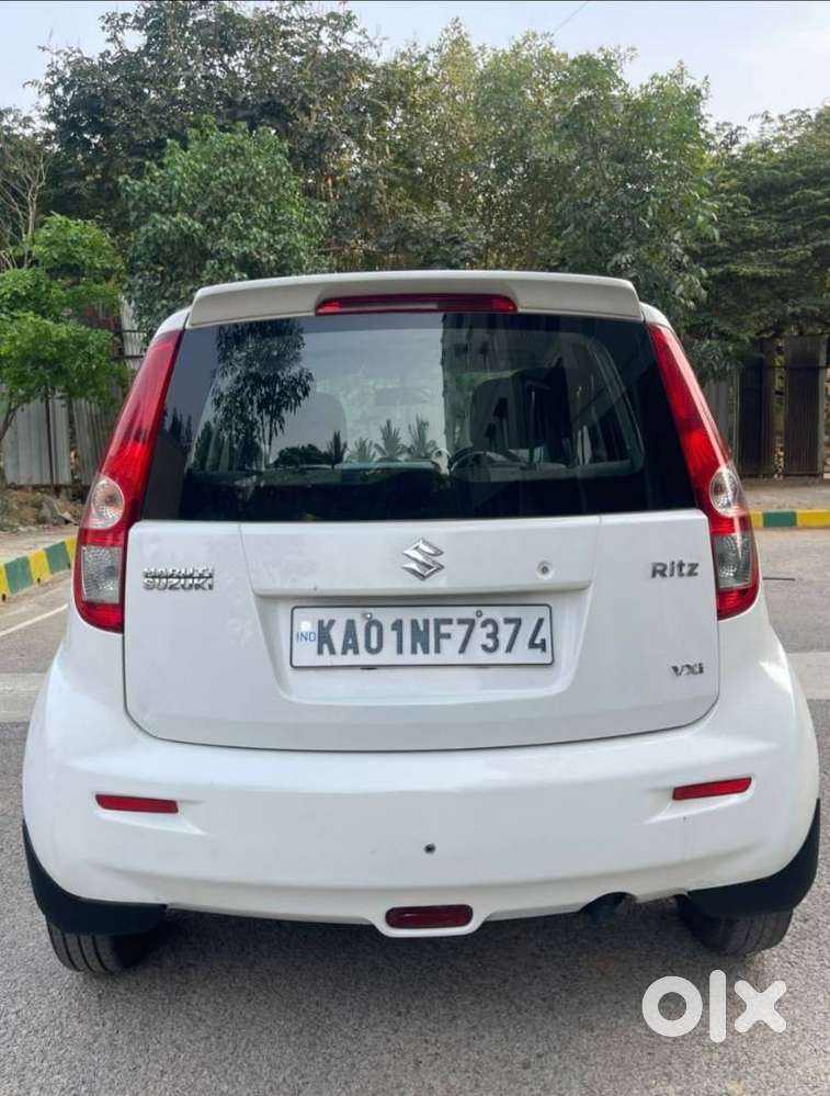 Maruti Suzuki Ritz Vxi, 2014, Petrol