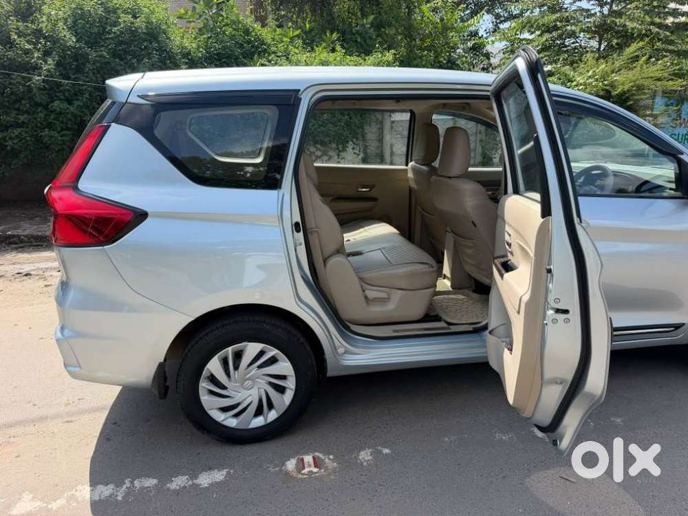 Maruti Suzuki Ertiga 1.5 Vxi Shvs, 2022, Petrol