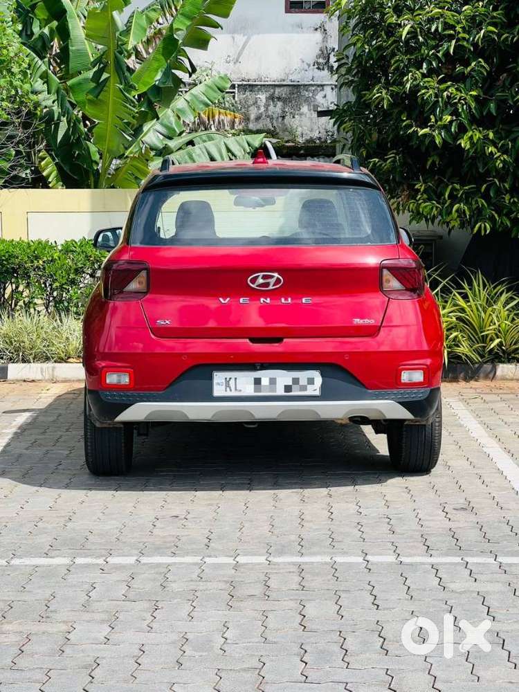 Hyundai Venue Sx Plus Turbo Dct, 2019, Petrol