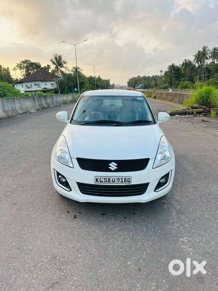 Maruti Suzuki Swift Vxi With Abs, 2017, Petrol
