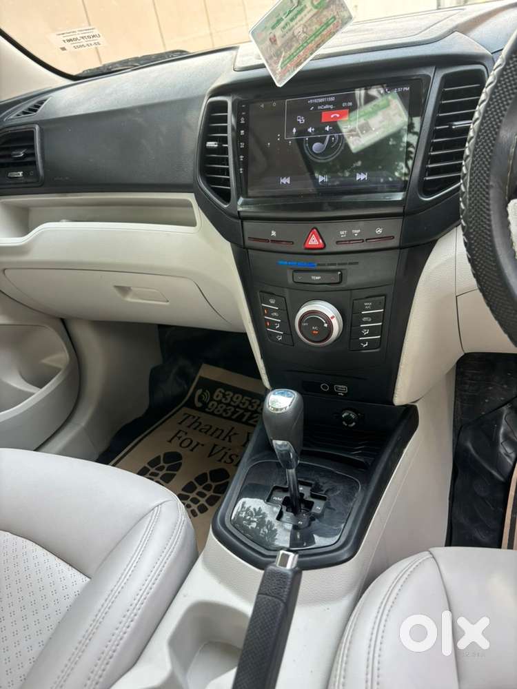 Mahindra Limited Xuv300 W6 Pm Bs6 Amt