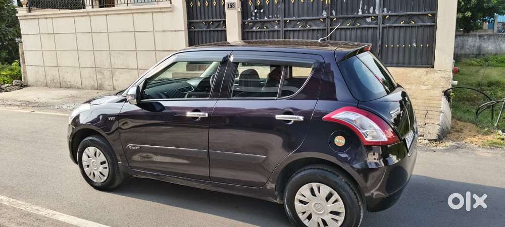 Maruti Suzuki Swift Vxi, 2017, Petrol