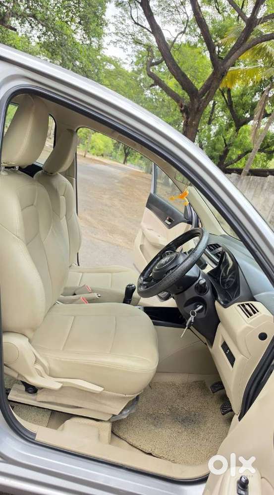 Maruti Suzuki Swift Dzire 1.2 Vxi Bsiv, 2021, Petrol