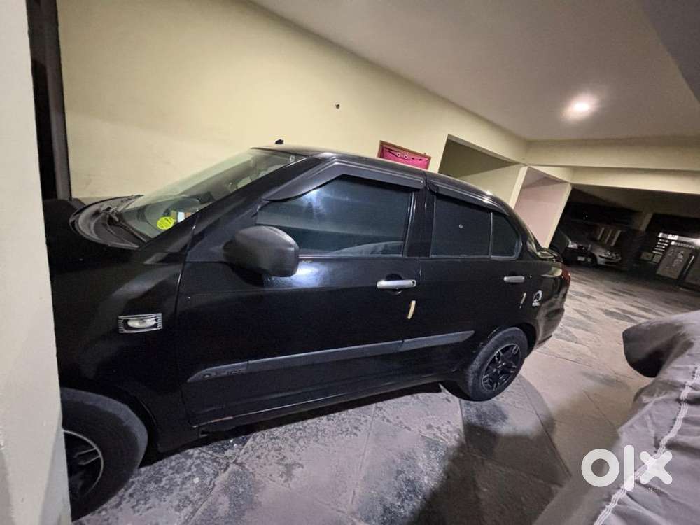 Maruti Suzuki Swift Dzire 2010 Petrol Well Maintained