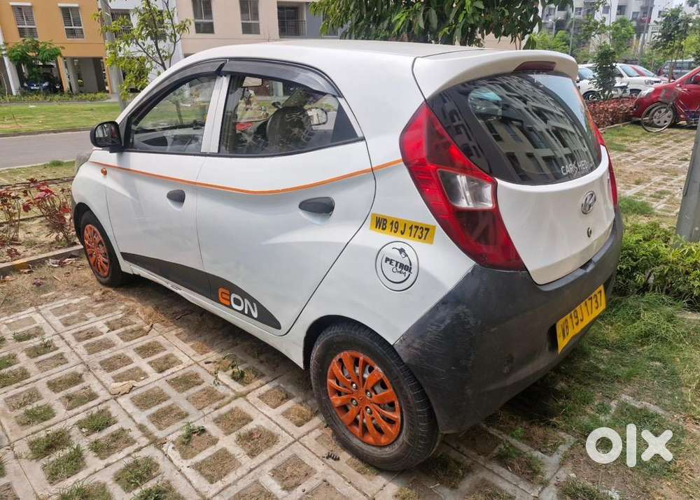 Hyundai Eon 2018 Petrol 142000 Km Driven