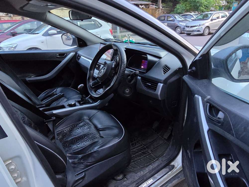 Tata Nexon 1.2 Revotron Xm (s), 2020, Cng & Hybrids