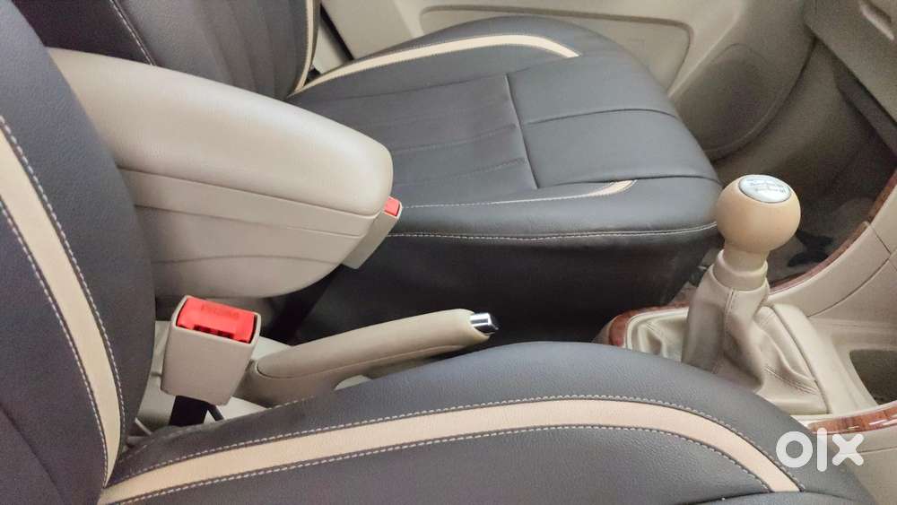 Maruti Suzuki Ertiga 1.5 Zxi, 2013, Petrol