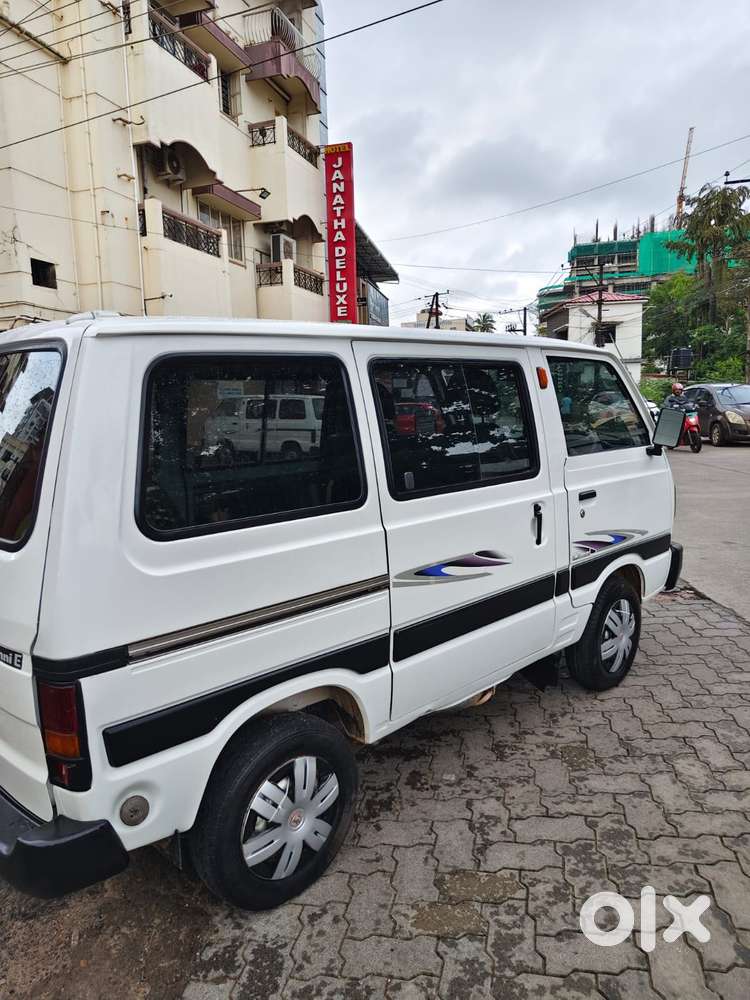 Maruti Suzuki Omni 8 Seater, 2016, Petrol