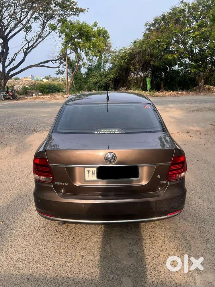 Volkswagen Vento 2018 November